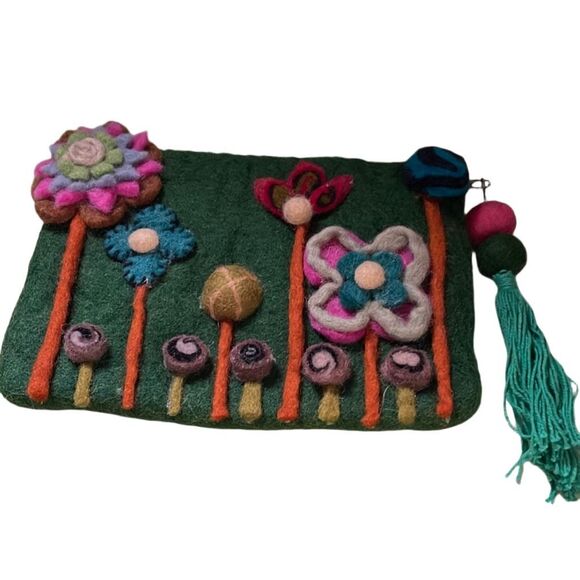 Boiled Wool clutch pouch made in Nepal handbag. - Picture 1 of 8